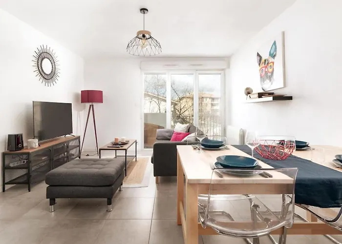 Appartement Daurade Familial 60 M Avec Parking Croix-daurade *